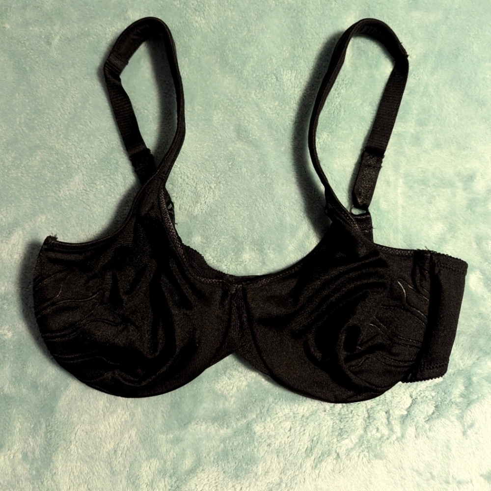 Bali Live It Up Seamless Underwire Bra 36D, Black